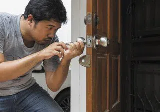 Amber Locksmith Store Chicago, IL 312-288-7579 Amber Locksmith Store Chicago, IL 312-288-7579 - Cheap-locksmith